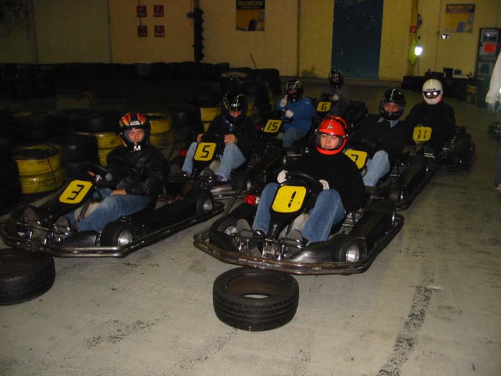 [Bild: Karting-02-05.jpg]